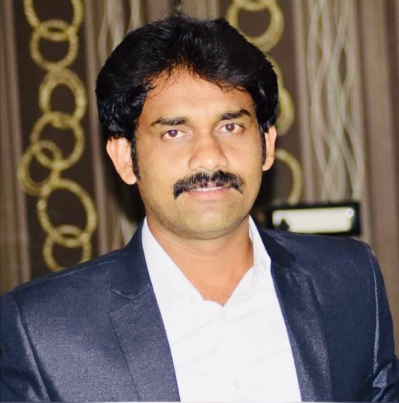 Devisetty Santosham – Founder & Chairman, MM Car Care